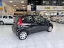 Peugeot 107 1.0-12V XR APK