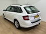 Skoda Fabia Combi Occasion 1.2 TSI Ambition Business | Wit | Tweedehands Skoda Fabia | Cruisecontrol | Airco | Carplay audio