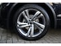 Volkswagen Tiguan 1.5 TSI R-Line Business+ 150pk Navigatie/ACC/Camera