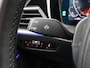 BMW 3-Serie 318i Executive Edition M-Sport | CAMERA | CARPLAY | STOELVERWARMING