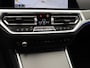 BMW 3-Serie 318i Executive Edition M-Sport | CAMERA | CARPLAY | STOELVERWARMING