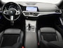 BMW 3-Serie 318i Executive Edition M-Sport | CAMERA | CARPLAY | STOELVERWARMING