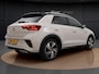 Volkswagen T-Roc 1.5 TSI R-Line | Camera | IQ Light | Camera | Keyless | Carplay | Elektr. Achterklep