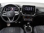 Volkswagen T-Roc 1.5 TSI R-Line | Camera | IQ Light | Camera | Keyless | Carplay | Elektr. Achterklep