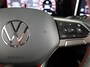 Volkswagen Golf 2.0 TSI GTI 265PK DSG | Verlengde garantie | Panorama dak | Head up Display | Blackstyle | 19"LM velgen |