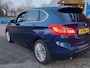 BMW 2-Serie Active Tourer 220i 192pk Automaat High Executive | Origineel NL | Navi | Clima | Cruise | Leder+Stoelverwarming | Led Koplampen | Keyless Entry | Pdc V+A+Assist+Camera | Trekhaak