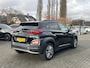 Hyundai Kona Electric EV Premium Sky 64kWh 3-Fase | SOH 100% | Leer | Navi | Schuifdak