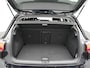 Volkswagen Golf 1.0 eTSI Life Business Clima / Metallic / Navigatie