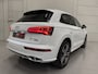 Audi Q5 55 TFSI e quattro Competition PANO/RS-LEER/B&O/ACC/360CAMERA/VIRTUAL/MATRIX/SFEER/KEYLESS/20"AUDI-SPORT/PRIVACY/PARK-ASSIST/GLETSCHERWEISS PARELMOER/VOLLEDIGE AUDI DEALER HISTORIE