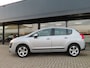 Peugeot 3008 1.6 VTi ST Ecc Cruise Pdc Panorama Dak 2011