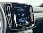 Volvo XC40 T4 Recharge R-Design | 19" | Leder / Nubuck | Parkeercamera | Stoel/stuurverwarming | Adaptieve Cruise | Park Assist V+A | Elektrische achterklep | Parkeerverwarming