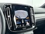 Volvo XC40 T4 Recharge R-Design | 19" | Leder / Nubuck | Parkeercamera | Stoel/stuurverwarming | Adaptieve Cruise | Park Assist V+A | Elektrische achterklep | Parkeerverwarming