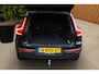 Volvo XC40 Recharge 408pk Twin Plus | Trekhaak | Camera | Stuur/stoelverwarming | Adaptive Cruise