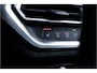 BMW 3-Serie 330e High Ex M-Sport Frozen / Glazen dak / Adaptief onderstel / Electrische stoelen /