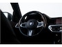 BMW 3-Serie 330e High Ex M-Sport Frozen / Glazen dak / Adaptief onderstel / Electrische stoelen /