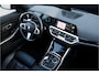 BMW 3-Serie 330e High Ex M-Sport Frozen / Glazen dak / Adaptief onderstel / Electrische stoelen /