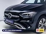 Mercedes-Benz GLA 250 e Luxury Line automaat 218 PK | Facelift | Elec. wegklapbare trekhaak | Adap. Cruise | Stoelverwarming | Elec. achterklep, Navigatie, app. connect, camera met parkeerassistent, sfeerverlichting