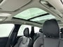 Volvo XC60 T6 Recharge Plus Dark | 19" Allseason | 360 Camera | Trekhaak | Panoramadak | Harman Kardon | Elektr. verst. Stoelen | Adaptieve Cruise | BLIS | Stoel/Stuur/Achterbankverwarming