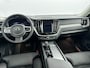Volvo XC60 T6 Recharge Plus Dark | 19" Allseason | 360 Camera | Trekhaak | Panoramadak | Harman Kardon | Elektr. verst. Stoelen | Adaptieve Cruise | BLIS | Stoel/Stuur/Achterbankverwarming