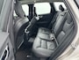 Volvo XC60 T6 Recharge Plus Dark | 19" Allseason | 360 Camera | Trekhaak | Panoramadak | Harman Kardon | Elektr. verst. Stoelen | Adaptieve Cruise | BLIS | Stoel/Stuur/Achterbankverwarming