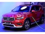 Volvo XC40 1.5 T5 193kW/262pk DCT7 Recharge Inscription PANORAMADAK + HARMAN/KARDON + NAPPALEER + EL.STOEL MET MEMORY + STOEL-&STUURVERWARMING + CRUISE + BLIS + LANE ASSIST + NAVI SENSUS + KEYLESS + EL.TREKHAAK + 360 CAMERA + PARKSENSOREN V&A + 19" LM-VELGEN!!