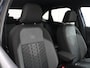 Volkswagen Taigo 1.0 TSI R-Line | Camera | Keyless | IQ.Light | Carplay | Stoelverwarming | 18'' |