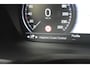 Volvo V60 T6 Hybride AWD Plus Dark | Trekhaak | Stoel + Stuur Verwarmd | elektrische stoelen | Pilot-assist |