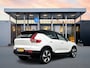 Volvo EX40 Single Motor Extended Range Ultra 82 kWh | 19" Allseason | Fusion Leder | Trekhaak | Pixel LED | Panoramadak | Harman Kardon | Elektr. verst. Stoelen | 360 Camera