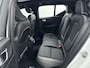 Volvo EX40 Single Motor Extended Range Ultra 82 kWh | 19" Allseason | Fusion Leder | Trekhaak | Pixel LED | Panoramadak | Harman Kardon | Elektr. verst. Stoelen | 360 Camera