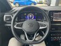 Volkswagen T-Cross 1.5 TSI 150pk DSG R-Line / Afneembare trekhaak / 17'' LMV / Achteruitrij camera / Carplay
