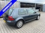 Volkswagen Golf 1.6-16V