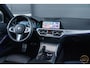 BMW 3-Serie 330e PANO MEMORY M PAKKET CAMERA HUD TREKHAAK