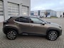 Toyota Yaris Cross 1.5 Hybrid Dynamic ELEKTRISCHE ACHTERKLEP STOEL EN STUURVRWARMING ACHTERUITRIJCAMERA
