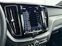 Volvo XC60 T6 Recharge R-Design | 21" | Head-up | Full LED | Harman Kardon | Leder Dashboard | Panoramadak | Elektr. verst. Bestuurdersstoel | Adaptieve Cruise | Stoel/Stuur/Achterbankverwarming