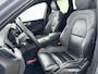 Volvo XC60 T6 Recharge R-Design | 21" | Head-up | Full LED | Harman Kardon | Leder Dashboard | Panoramadak | Elektr. verst. Bestuurdersstoel | Adaptieve Cruise | Stoel/Stuur/Achterbankverwarming