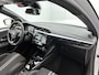 Opel Corsa 1.2 Hybrid GS 110pk Automaat | Navigatie | Climate Control | Cruise Control | Achteruitrijcamera | DAB | 16" LMV | Draadloze Telefoonlader | Dodehoekdetectie | LED | Apple Carplay/Android Auto |