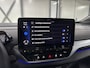 Volkswagen ID.5 Pro 77 kWh | Matrix | Pano | HUD | Warmtepomp | Trekhaak |