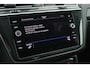 Volkswagen Tiguan 1.5 TSI 150pk DSG R-Line Trekhaak Head-Up Stoelverwarming Virtual Cockpit Navigatie