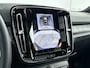 Volvo EX40 Single Motor Extended Range Ultra 82 kWh | 19" Allseason | Fusion Leder | Trekhaak | Pixel LED | Panoramadak | Elektr. verst. Stoelen | Harman Kardon