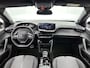 Peugeot 2008 1.2 Hybrid Allure 145pk Automaat | Navigatie | Climate Control | Adaptieve Cruise Control | Camera Voor + Achter | 17" LMV | Keyless Entry/Start | Dodehoekdetectie | Apple Carplay/Android Auto |