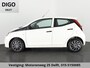 Toyota Aygo 1.0 VVT-i X CARPLAY NAVI 1e EIG.GARANTIE 10-2031 VOLLEDIG OH. AUDIO. SPEED LIMITER.
