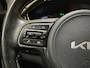 Kia Niro EV E-Niro DynamicLine 64 kWh|93,6% SOH|NW LOGO|FACELIFT|3-FASE|1/2 LEDER|ACC|CARPLAY|CAMERA|STOELVERW|IN. BTW|1e EIG|NL-AUTO|NAP|