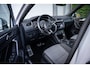 Volkswagen Tiguan 2.0 TSI 230pk 4Motion R-Line I Pano I Elek.trekhaak I Virtual-cockpit I Carplay I HuD I ACC I 1e-eig.