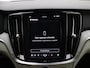 Volvo V60 T6 350pk AWD Essential Edition Bright / Voorraadkorting €8000,- / Blond leder / ACC / PDC V+A / Camera / Stoel/- en stuurverwarming / 19'' Velgen / Getint glas /
