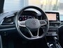 Volkswagen T-Roc 1.5 TSI Style Automaat | IQ Light | CarPlay | Navigatie | Adaptive Cruise | Climate