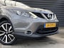 Nissan Qashqai 1.2 Premier Edition / 360 CAM / LEER / TREKHAAK
