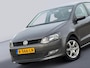 Volkswagen Polo 1.2 TSI Sport line, 5 deurs, airco, navigatie, bleuthoot, lmv, nieuwe apk