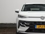 Volkswagen T-Roc Life First Edition 1.5 eTSI 116pk | Stoelverwarming | Camera | LED | 17 Inch | Apple Carplay - Android Auto |