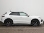 Volkswagen T-Roc Life First Edition 1.5 eTSI 116pk | Stoelverwarming | Camera | LED | 17 Inch | Apple Carplay - Android Auto |