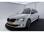 Skoda Superb Combi 2.0 TSI 220 PK Sportline Business | Uitklap Trekhaak | Panoramadak | Camera | CarPlay | Stoelverwarming V+A |